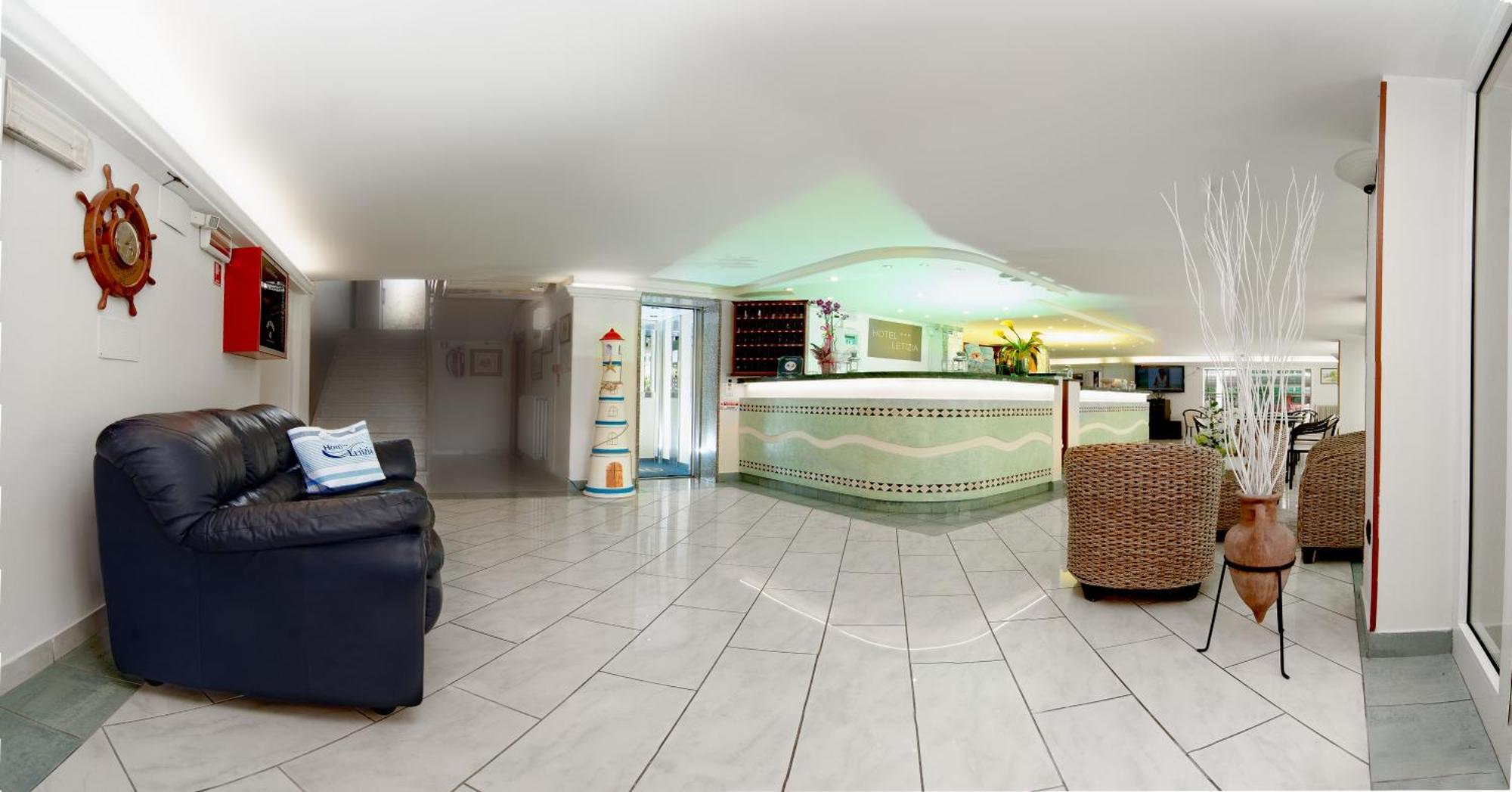 Hotel Letizia Rimini Kültér fotó