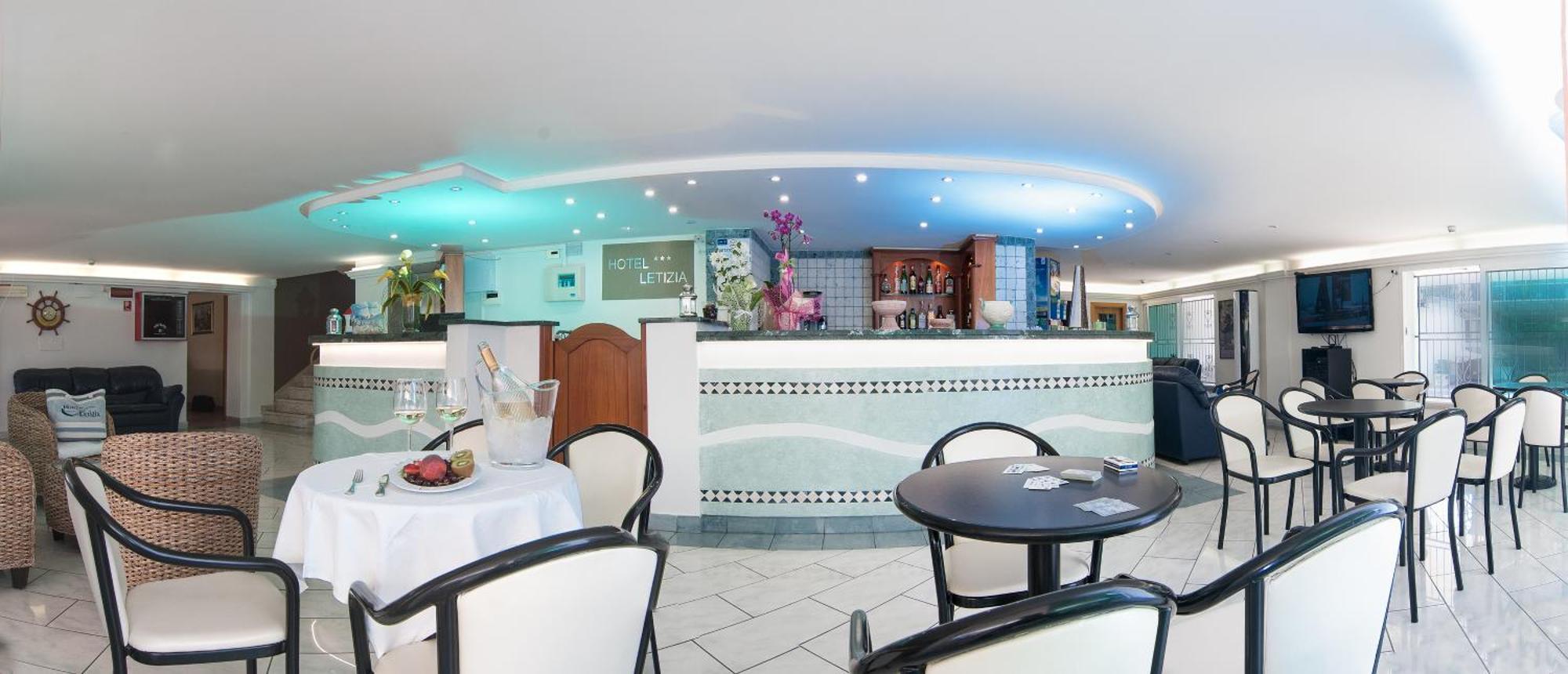 Hotel Letizia Rimini Kültér fotó