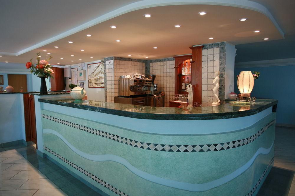 Hotel Letizia Rimini Kültér fotó