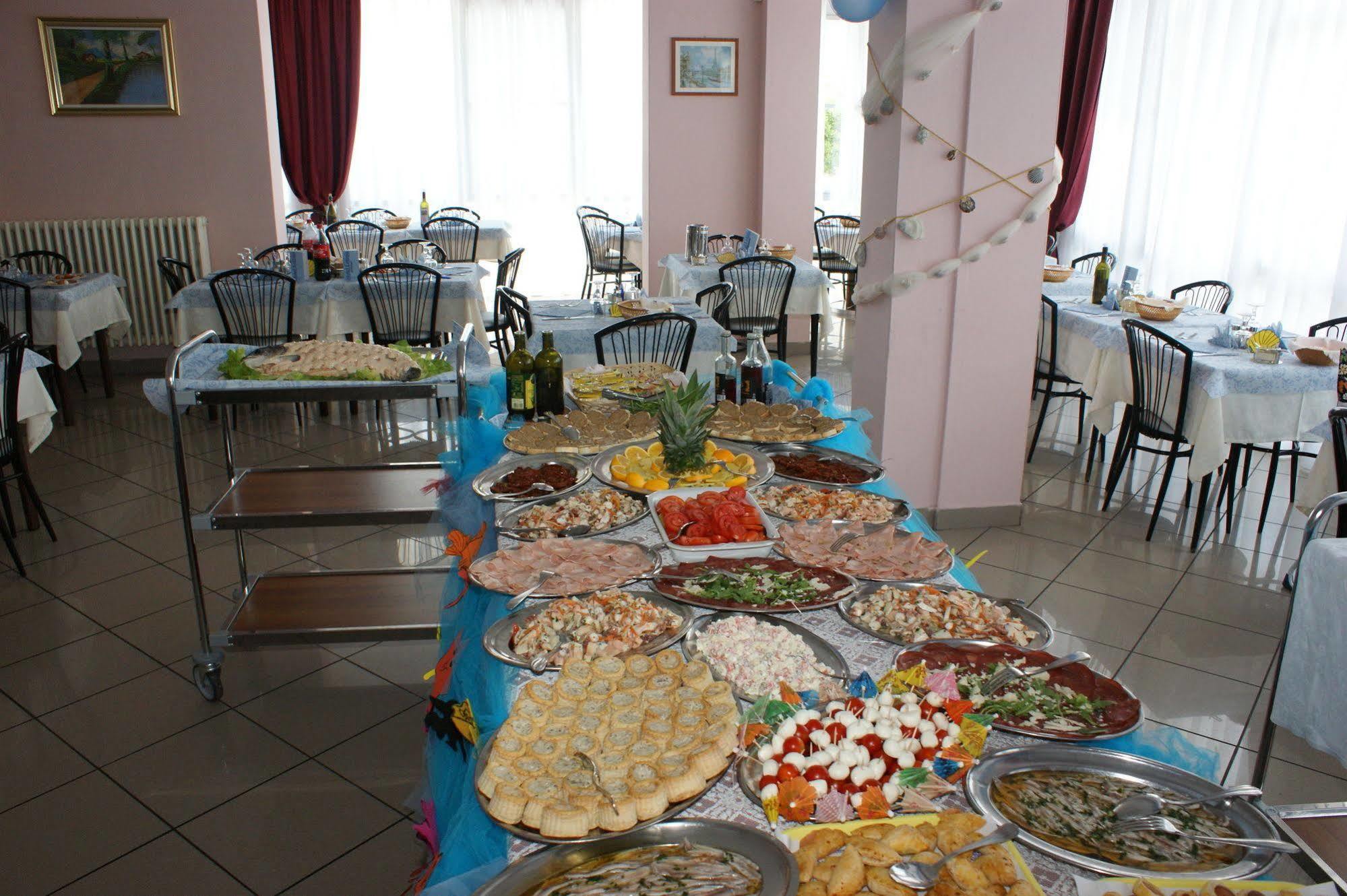 Hotel Letizia Rimini Kültér fotó